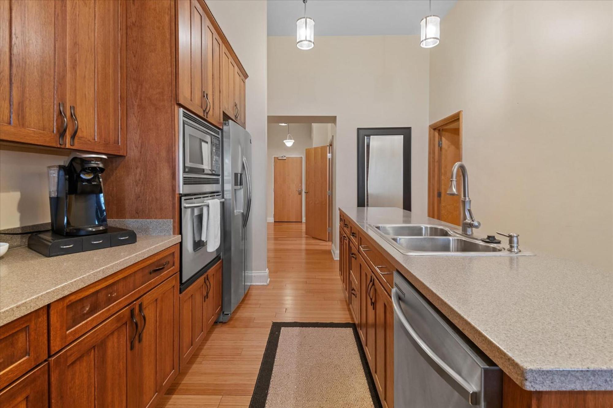 Floor Loft In Downtown Indianapolis!!! Indianapolis